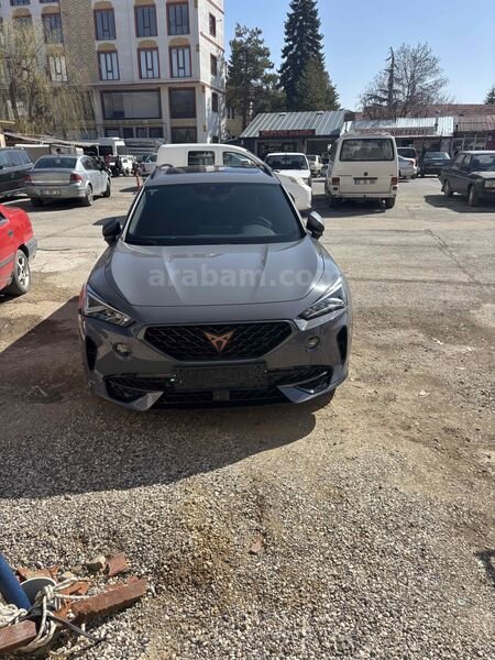 Sahibinden Cupra Formentor 1.5 TSI 2022 Model Antalya 61.000 km Gri
