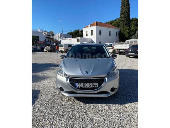 Sahibinden Peugeot 208 1.2 VTi Active 2014 Model
