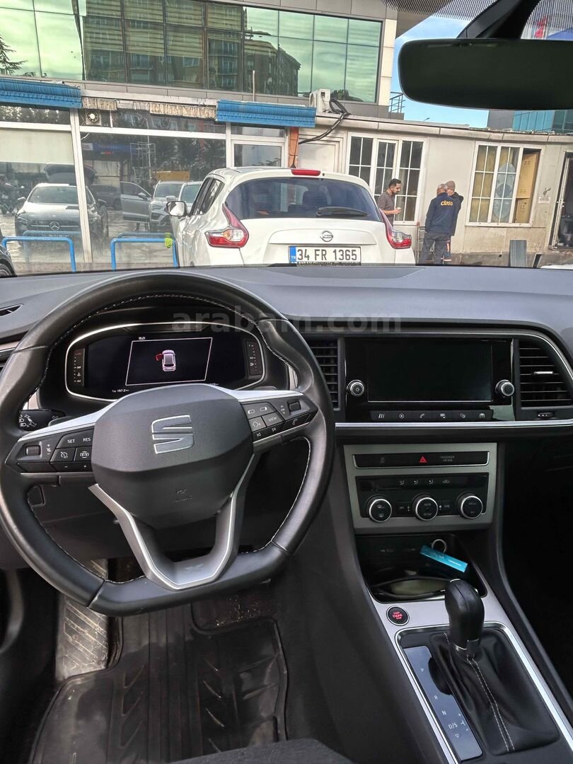 Sahibinden Seat Ateca 1.5 EcoTSI Xperience 2021 Model İstanbul 47.000 km Gri (Gümüş) 6