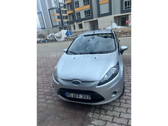 Sahibinden Ford Fiesta 1.4 TDCi Trend 2012 Model  287.000 km Gri