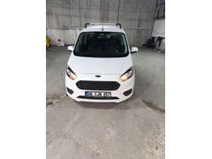 Galeriden Ford Tourneo Courier 1.5 TDCi Delux 2021 Model İstanbul 121.000 km Beyaz