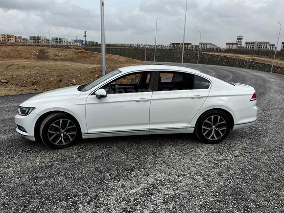 Sahibinden Volkswagen Passat 1.6 TDi BlueMotion Comfortline 2015 Model 
