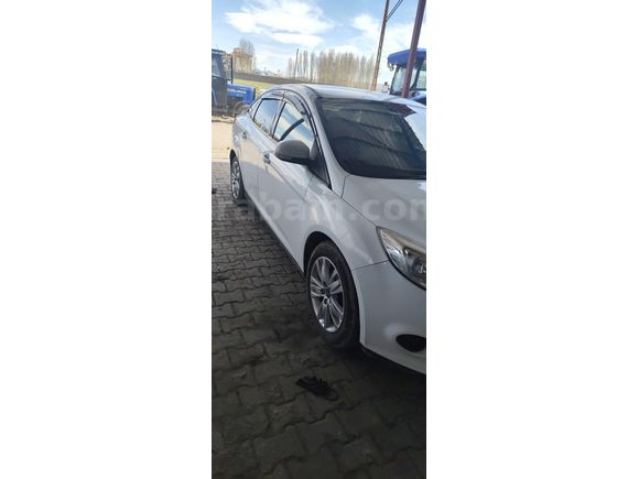 Sahibinden Ford Focus 1.6 TDCi Trend X 2014 Model