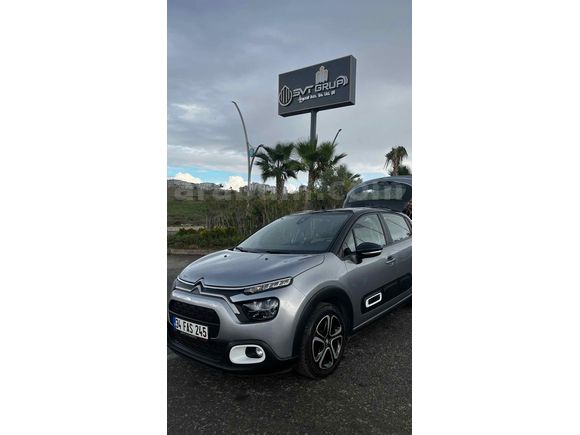 Sahibinden Citroen C3 1.2 PureTech Shine 2022 Model Kocaeli 114.000 km Gri (Gümüş)