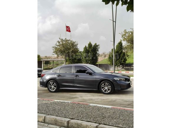Sahibinden Honda Civic 1.5 i-VTEC Eco Elegance Plus 2025 Model 