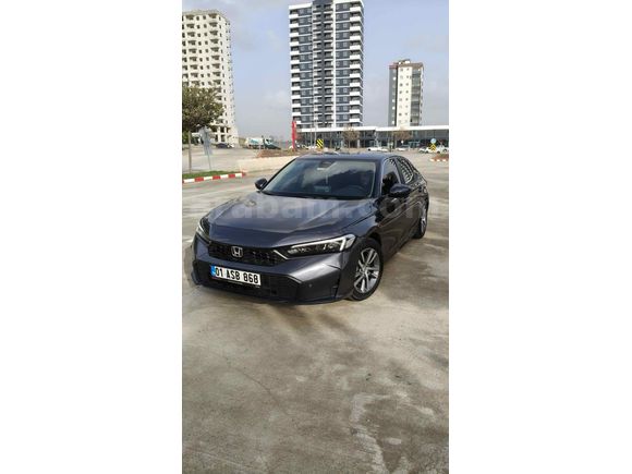Sahibinden Honda Civic 1.5 i-VTEC Eco Elegance Plus 2025 Model 