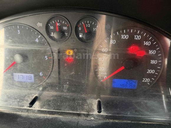 Sahibinden Volkswagen MultiVan 2.5 TDI 2004 Model  456.000 km Diğer