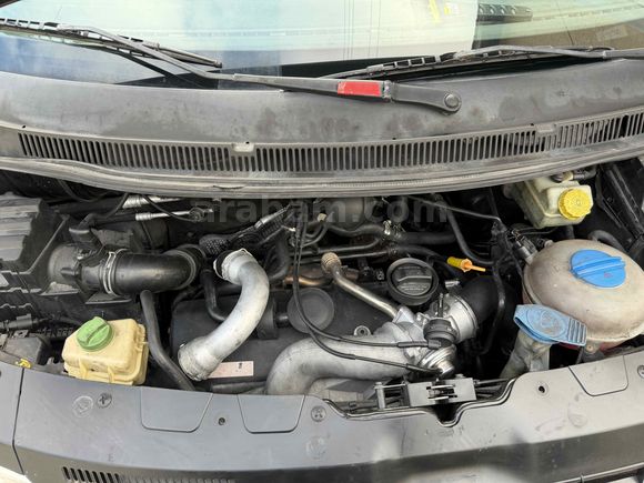 Sahibinden Volkswagen MultiVan 2.5 TDI 2004 Model  456.000 km Diğer