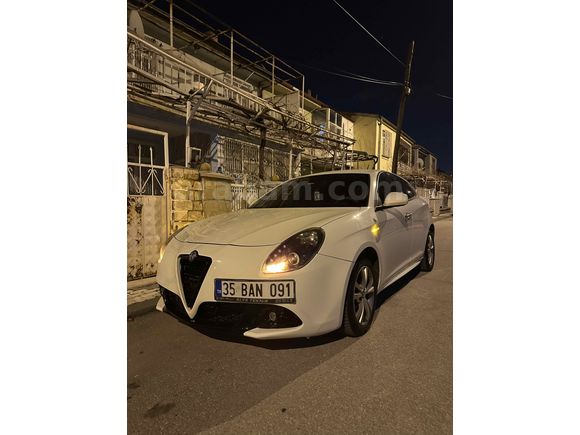 Sahibinden Alfa Romeo Giulietta 1.6 JTD Progression Plus 2011 Model 