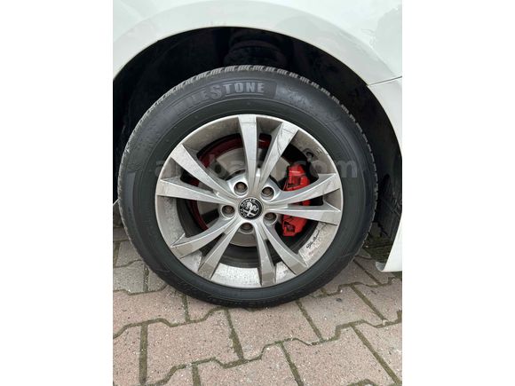 Sahibinden Alfa Romeo Giulietta 1.6 JTD Progression Plus 2011 Model 