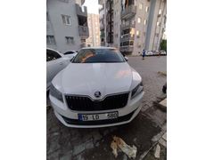 Sahibinden Skoda SuperB 1.4 TSI Active 2017 Model  133.500 km Beyaz