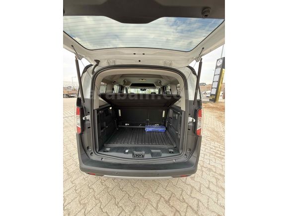 AUTOPARK”DAN Ford Tourneo Courier 1.0 EcoBoost Active 2025 Model Elazığ