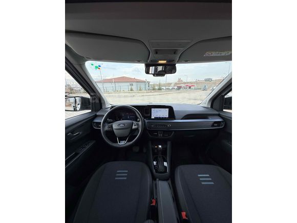AUTOPARK”DAN Ford Tourneo Courier 1.0 EcoBoost Active 2025 Model Elazığ