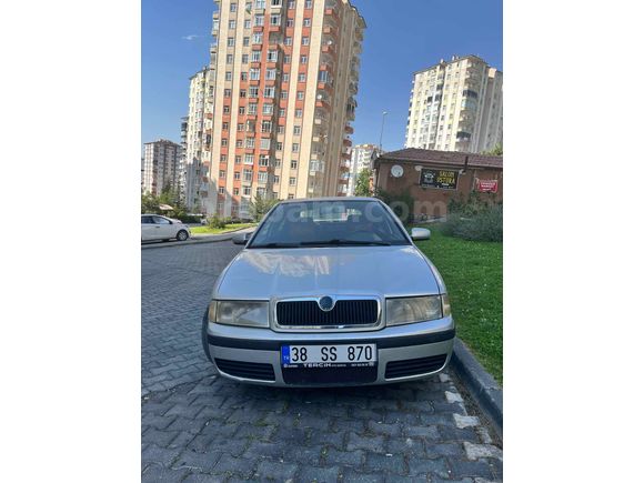 Sahibinden Skoda Octavia 1.6 Ambiente 2004 Model 