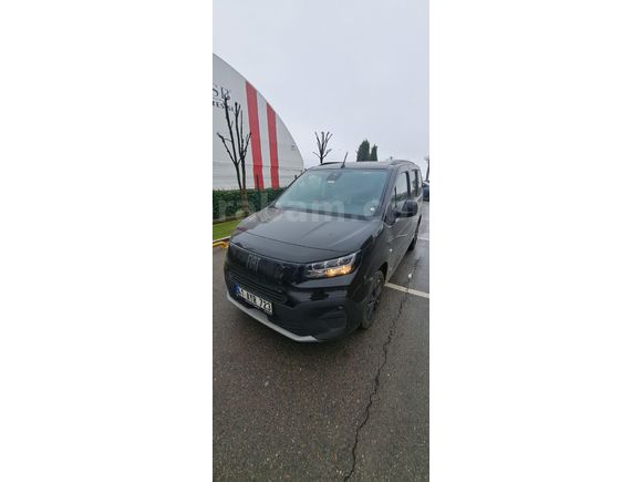 Sahibinden Fiat Doblo Combi 1.5 BlueHDi Premio 2024 Model