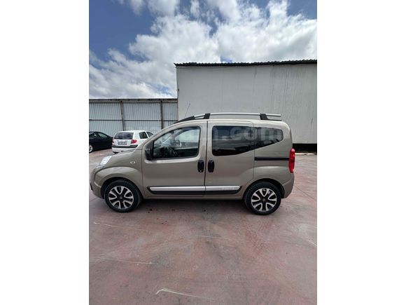 Sahibinden Fiat Fiorino Combi 1.4 Fire Premio 2018 Model 