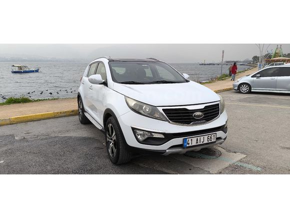 SAHİBİNDEN DEĞİŞEN,BOYA, TRAMER YOK DÜŞÜK KM SPORTAGE