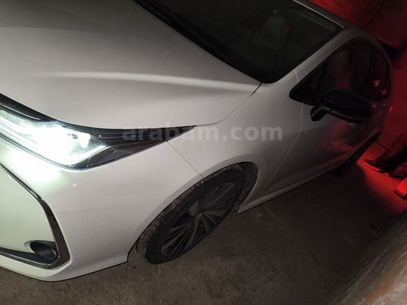 Sahibinden Toyota Corolla 1.5 Flame X-Pack Sıfır alacaklara bayiden garaja