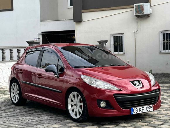 Sahibinden Peugeot 207 1.4 HDi Trendy 2007 Model 