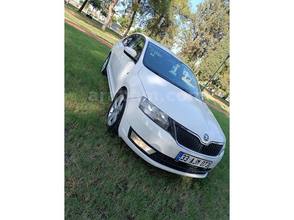 Sahibinden Skoda Rapid 1.6 TDI Spaceback Elegance 2014 Model 