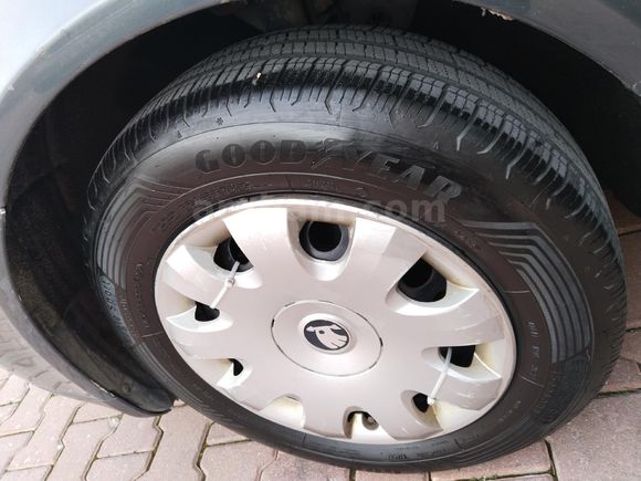Sahibinden Skoda Octavia 1.6 Ambiente 2005 Model
