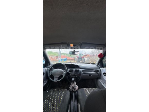 Sahibinden Renault Megane 1.6 RXT 2000 Model