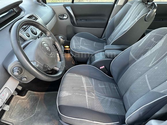 2004 MODEL, 171.000 KM'de, ÇOK TEMİZ, 1.6 16 VALF, DYNAMİQUE***