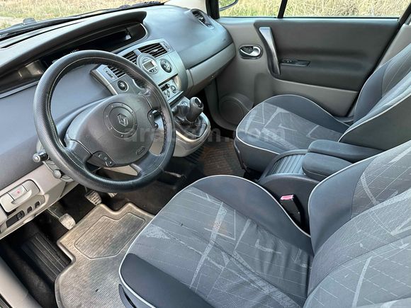 2004 MODEL, 171.000 KM'de, ÇOK TEMİZ, 1.6 16 VALF, DYNAMİQUE***