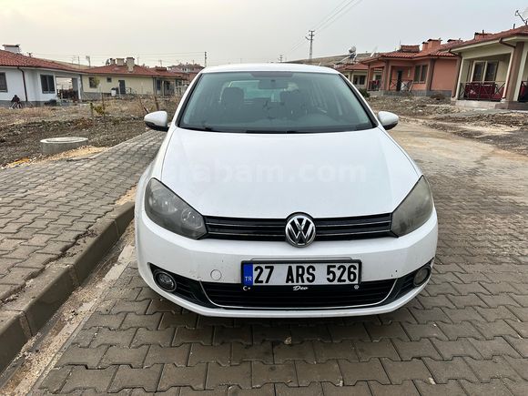 Sahibinden Orjinal Boyasız Değişensiz Volkswagen Golf 6 1.6 TDi Trendline 2012 Model 