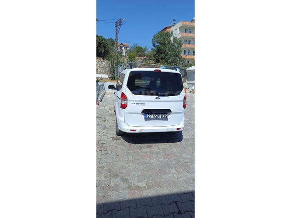 Sahibinden Ford Tourneo Courier 1.5 TDCi Titanium Plus 2022 Model 