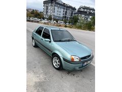 Sahibinden Ford Fiesta 1.4 Fun 2000 Model