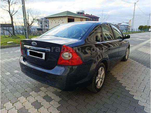 Sahibinden Ford Focus 1.6 Comfort 2011 Model Balıkesir