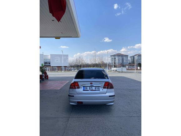 Sahibinden Honda Civic 1.6i VTEC LS Elegance 2005 Model 