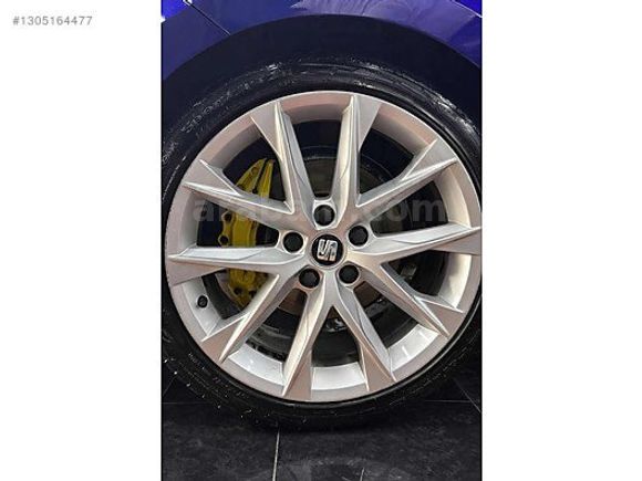 EMR'S GARAGE -2017 LEON FR HATASIZ ORJİNAL EKSTRALI 115.000 KM