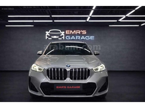 EMR'S GARAGE - HATASIZ BAYİ ÇIKIŞLI BMW X1 XDRİVE25E 4X4 MSPORT