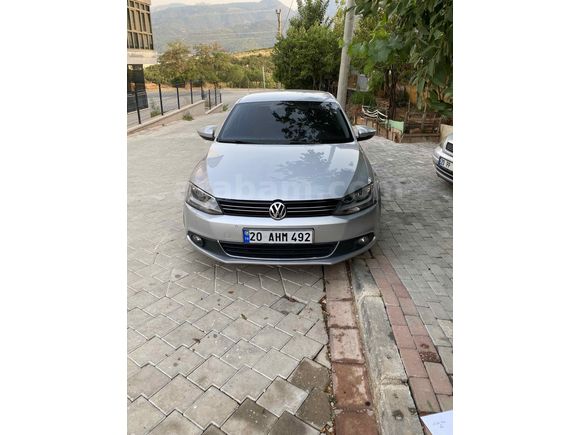 Sahibinden Volkswagen Jetta 1.4 TSi Comfortline 2013 Model Denizli 179.000 km Gri (metalik)