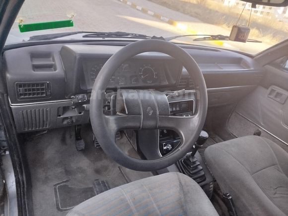 Sahibinden Renault R 9 1.4 Broadway 1993 Model Nevşehir