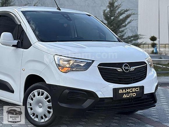 BAHCECI AUT0 2020 COMBO 1.5D ELEGANCE HATASIZ %20 FATURALI 97KM