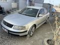 Sahibinden Volkswagen Passat 1.8 Basic 2000 Model  330.000 km Gri (Gümüş)
