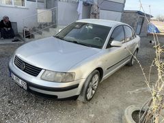 Sahibinden Volkswagen Passat 1.8 Basic 2000 Model  330.000 km Gri (Gümüş)