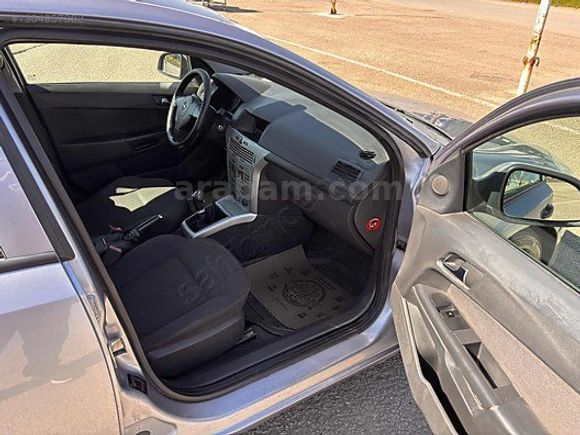2010 MODEL DEĞİŞENSİZ 247.000 KM SEDAN