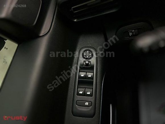 TRUSTY ONATÇA'DAN PEUGEOT RİFTER