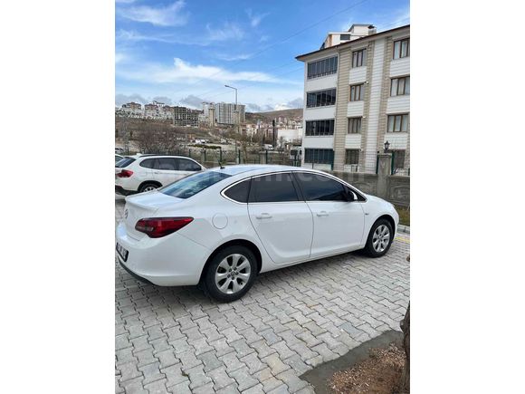 İlk Sahibinden Opel Astra 1.6 Edition Plus 2017 Model 