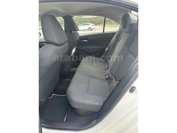 Sahibinden Toyota Corolla 1.8 Hybrid Dream 2021 Model 