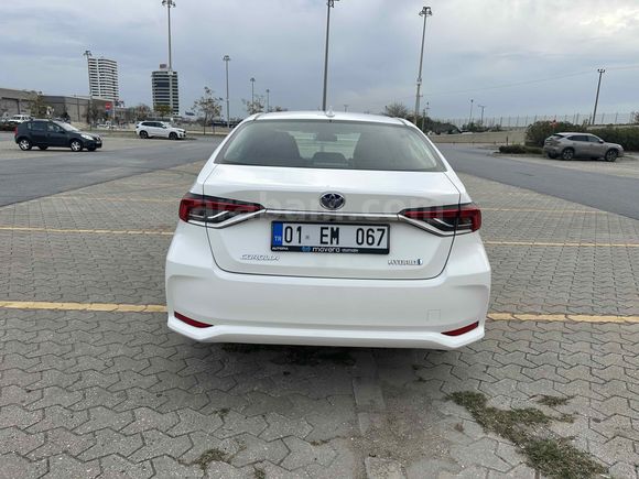 Sahibinden Toyota Corolla 1.8 Hybrid Dream 2021 Model 