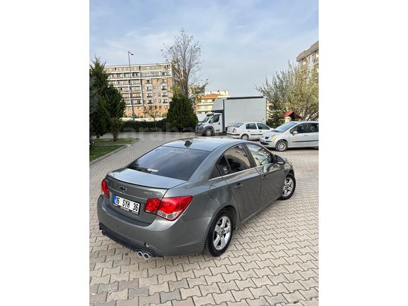 SAHİBİNDEN BAKIMLI - ÇELİK SUBAPLI CRUZE - 2010 Model