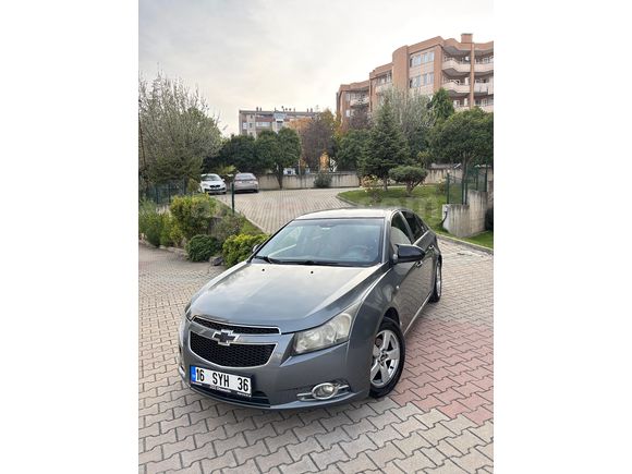 SAHİBİNDEN BAKIMLI - ÇELİK SUBAPLI CRUZE - 2010 Model