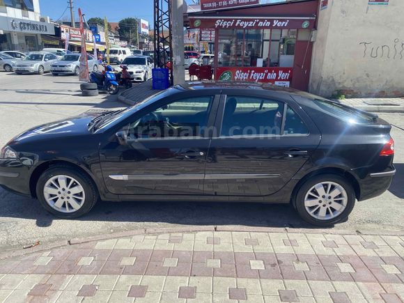 Sahibinden Renault Laguna 1.6 Expression 2008 Model  222.000 km Siyah
