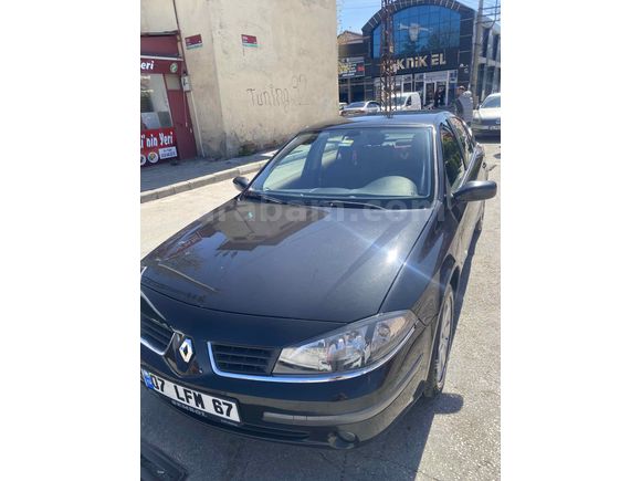 Sahibinden Renault Laguna 1.6 Expression 2008 Model  222.000 km Siyah