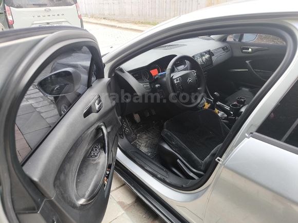 Citroen C5 1.6 HDi SX PK 2009 Model